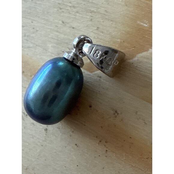 Black Pearl & Sterling Silver Pendant Charm - Picture 1 of 3